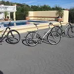 Roca Caravan Ferienhaus *