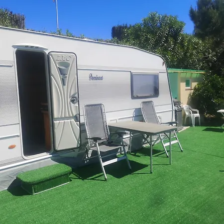 Roca Caravan Сasa de vacaciones Estepona